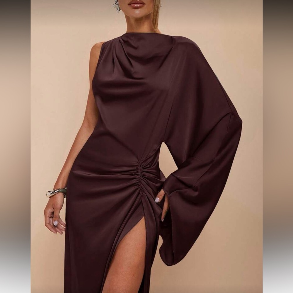Elegant Brown One Shoulder Slit Thigh  Evening Gown - Picture 2 of 7